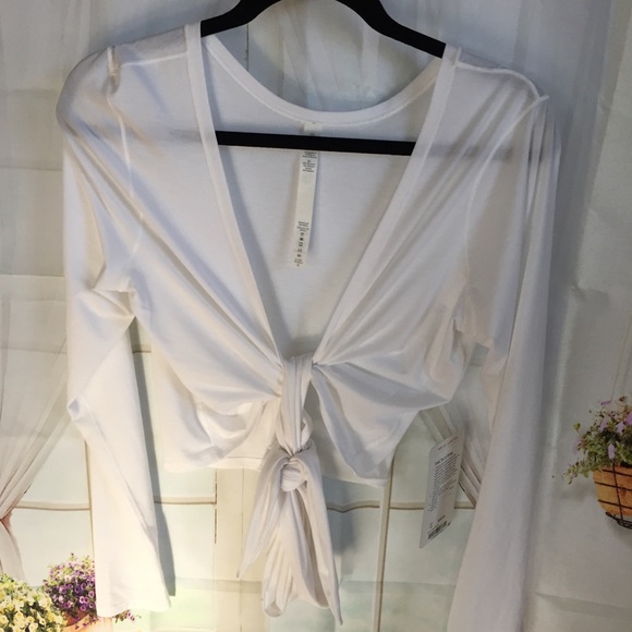 NWT WHITE LULULEMON TIED TO IT WRAP LONG SLEEVE - Picture 3 of 7
